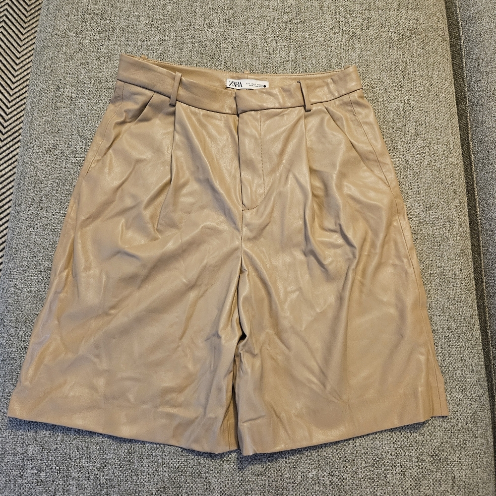 Zara Faux Leather High Waisted Shorts in Tan Size Small